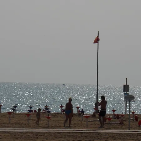 Ferienwohnung Fuer 5 Personen Ca 40 Qm In Bibione, Adriakueste Italien Und Umgebung - B45064 Διαμέρισμα