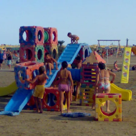 Ferienwohnung Fuer 5 Personen Ca 40 Qm In Bibione, Adriakueste Italien Und Umgebung - B45064 * Μπιμπιόνε